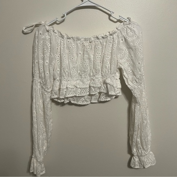 {Altar’d State} White Eyelet Off-the-shoulder cropped top - Picture 7 of 10